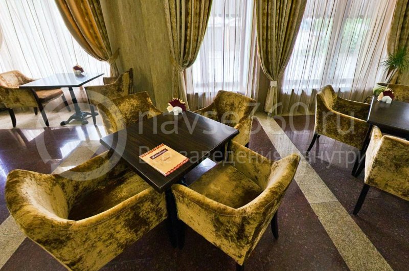 Гостиница Мальдини, Краснодар, лобби бар, столики